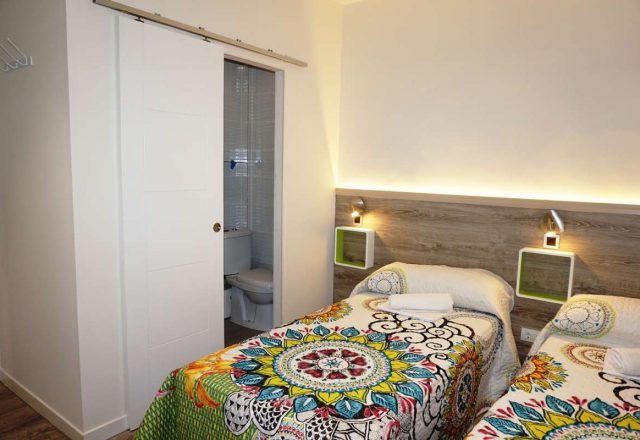 Habitación Doble TWIN con baño PRIVADO